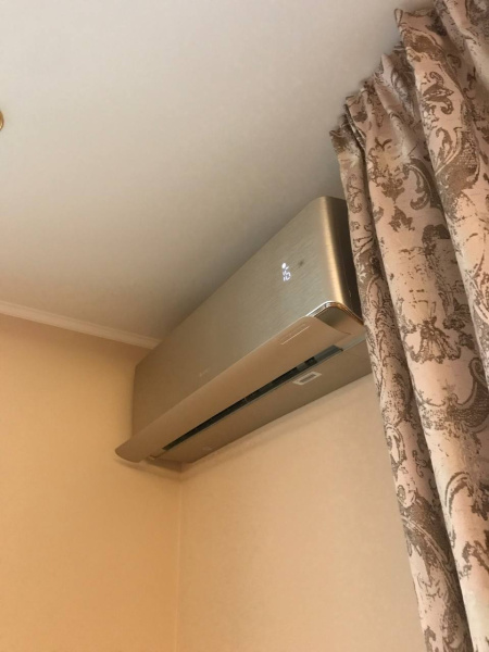 Настенный кондиционер (сплит-система) Gree GWH24AVEXF-K6DNA1A(champagne)